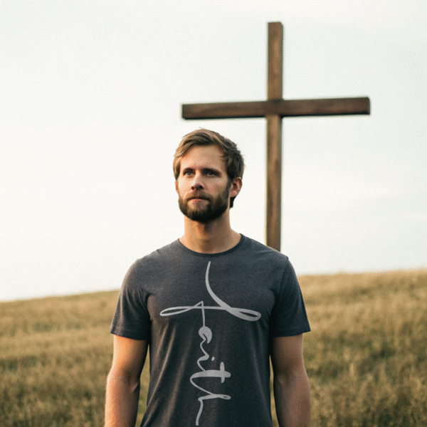 Faith Cross Shirt – Vertical Christian T-Shirt for Mens, Minimalist Religious Tee, Cute Scripture Shirt, Everyday Church Outfit, Faith Gift for Him